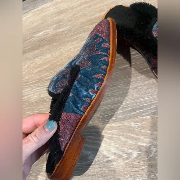 Free People Butterfly Effect Slip Mules/Slippers Wood Bottom Fur Lining Size 38 - Picture 7 of 15